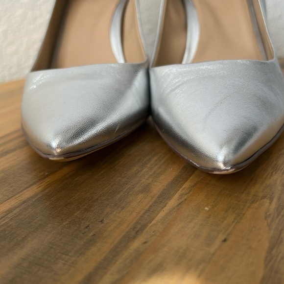 Naturalizer Anna Pump in Silver Leather - Picture 3 of 6